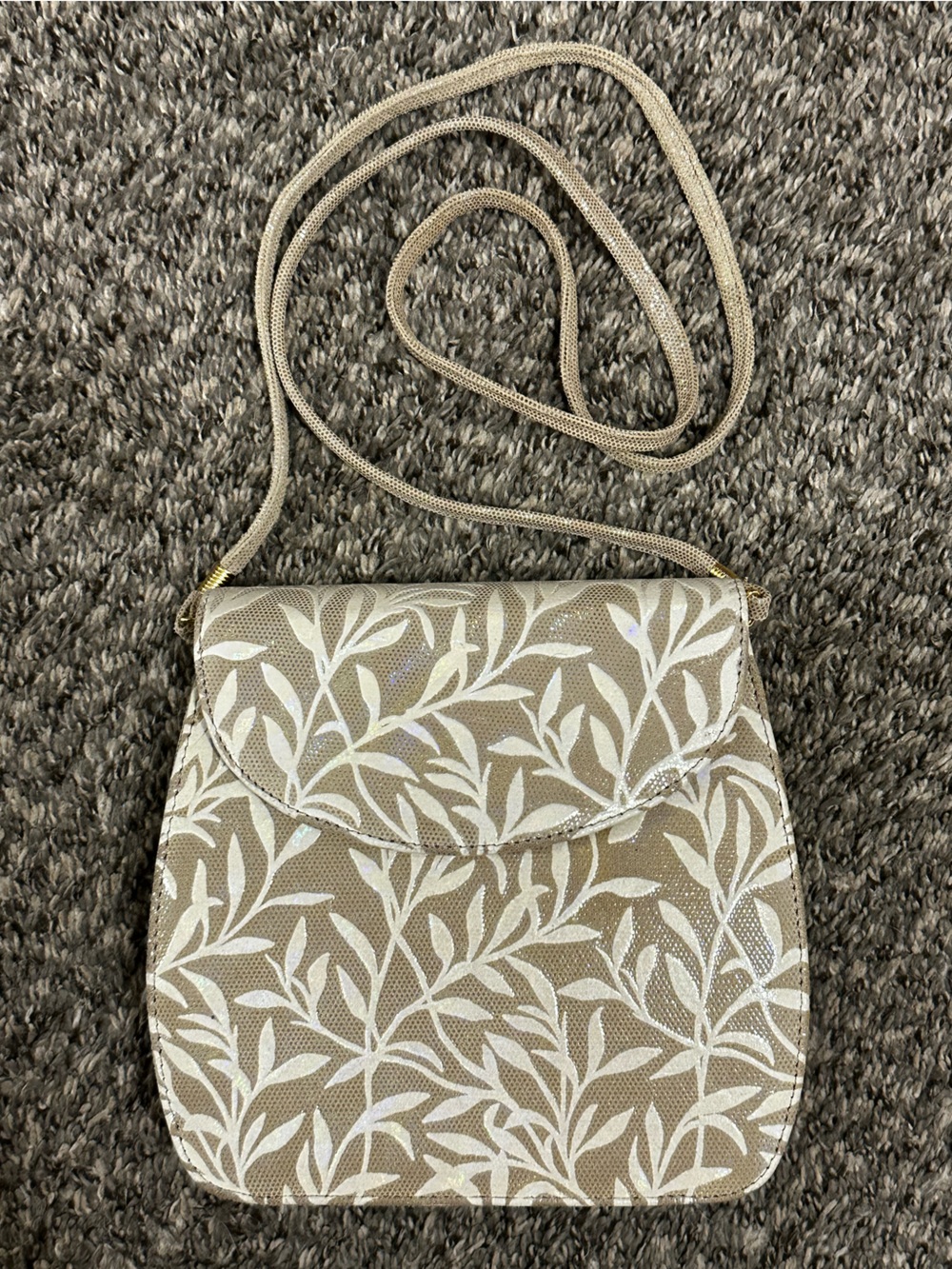 Vintage J.Renee Taupe and White Leaf-Print Crossbody Bag